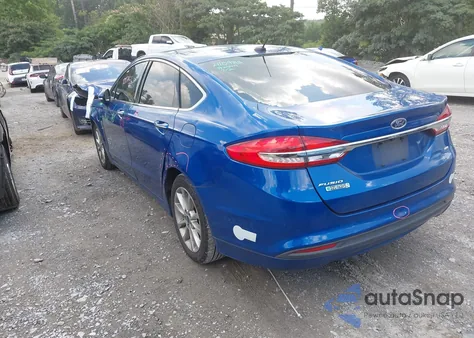 2017 Ford Fusion Energi Se Luxury z USA, uszkodzony, nr VIN 3FA6P0PUXHR354432